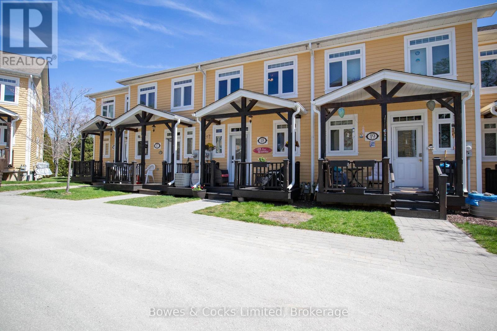 18 - 1579 ANSTRUTHER LAKE ROAD