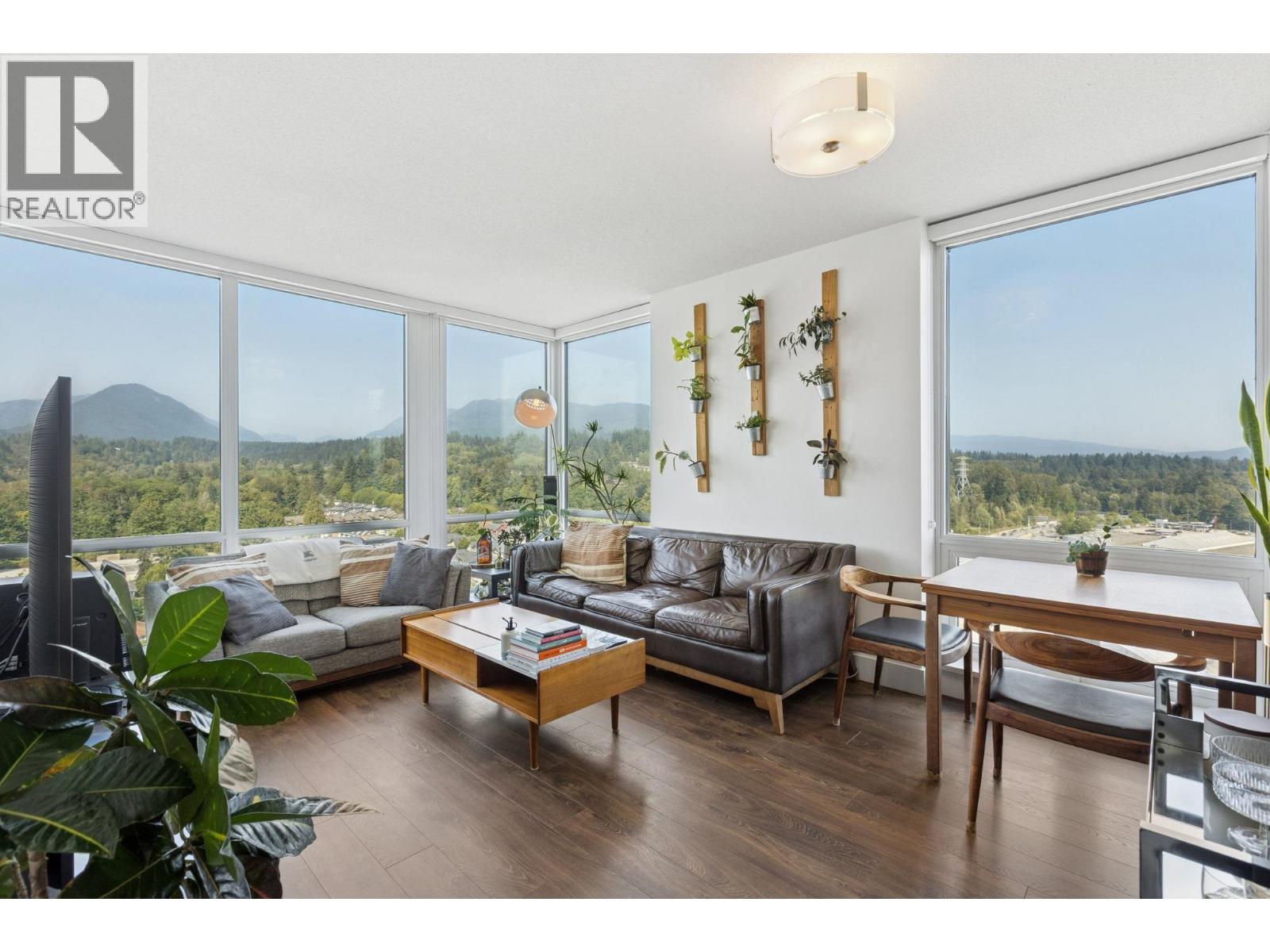 1702 1550 FERN STREET