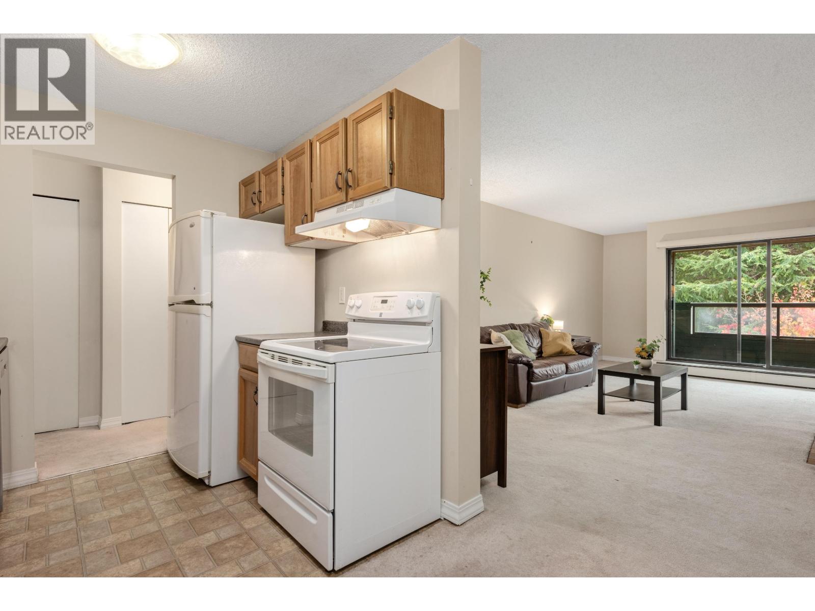 303 8600 ACKROYD ROAD