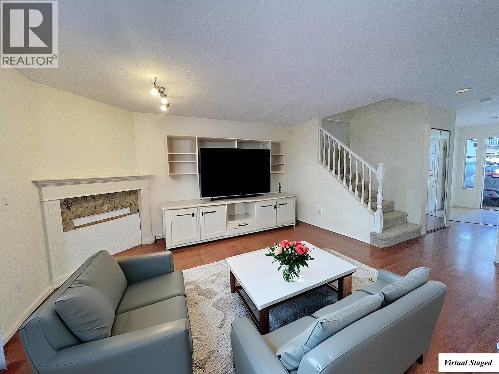 7 7660 ABERCROMBIE DRIVE