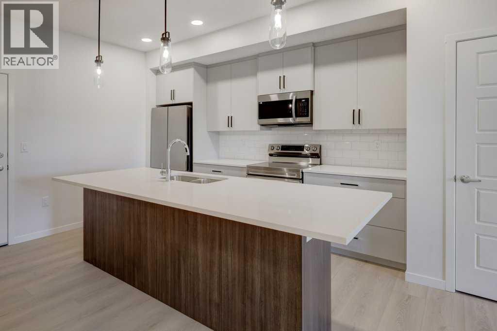 409, 245 Edith Place NW