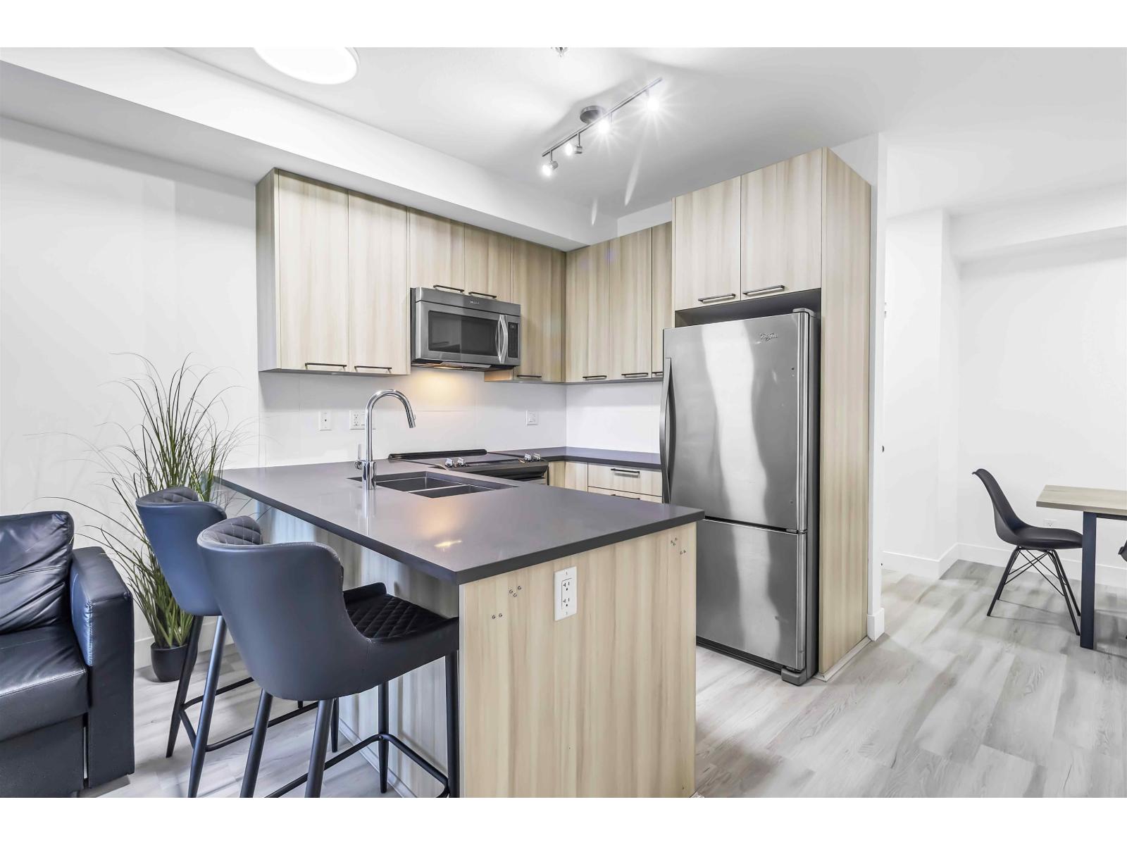 101 15628 104 AVENUE