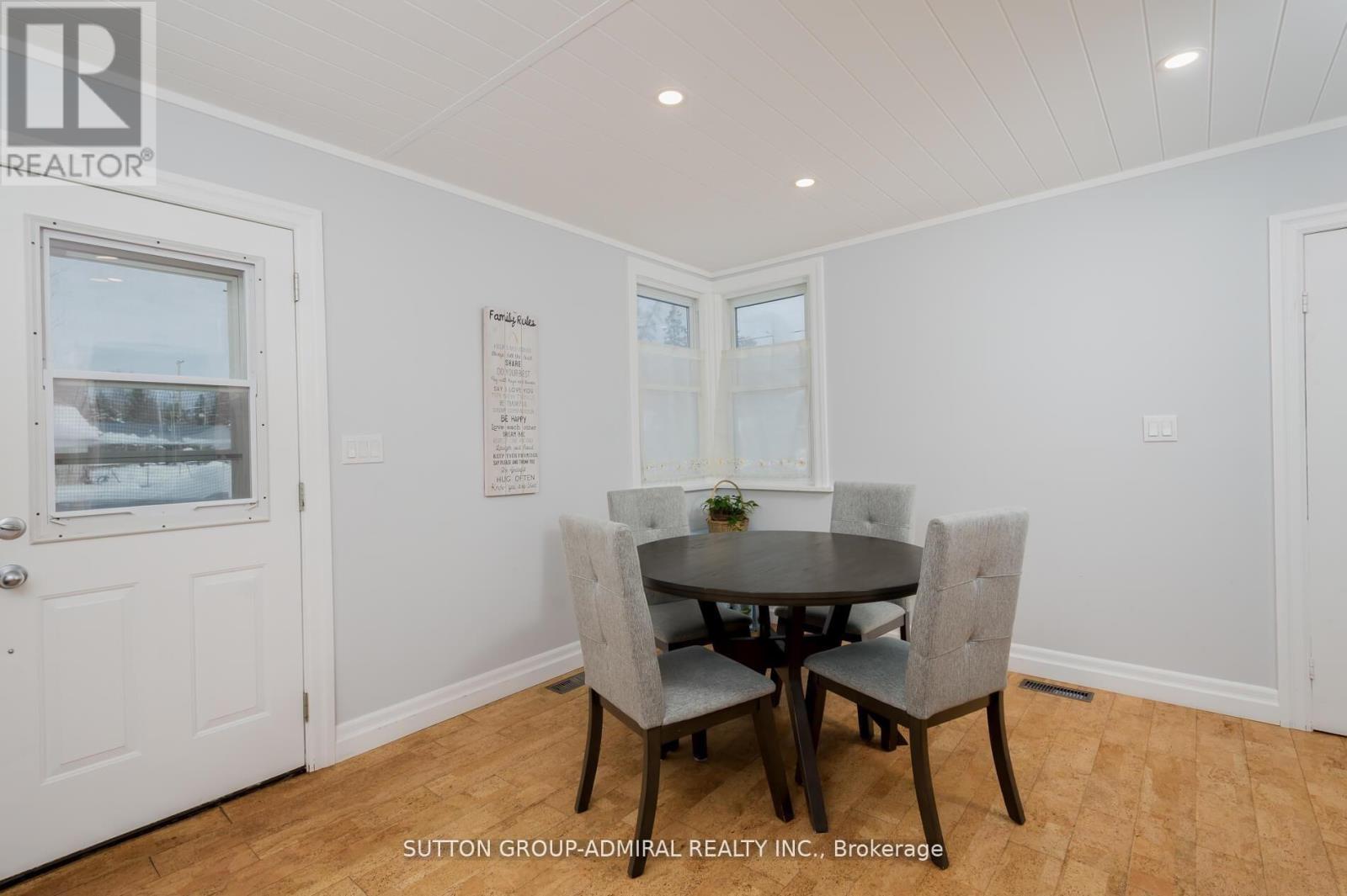 536/538 MUSKOKA ROAD 3 N