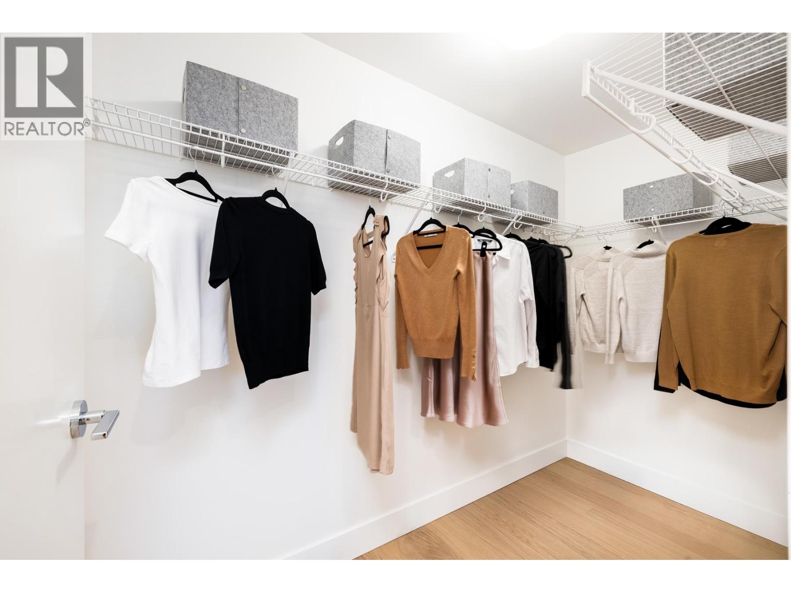 PH 1103 2325 EMERY COURT