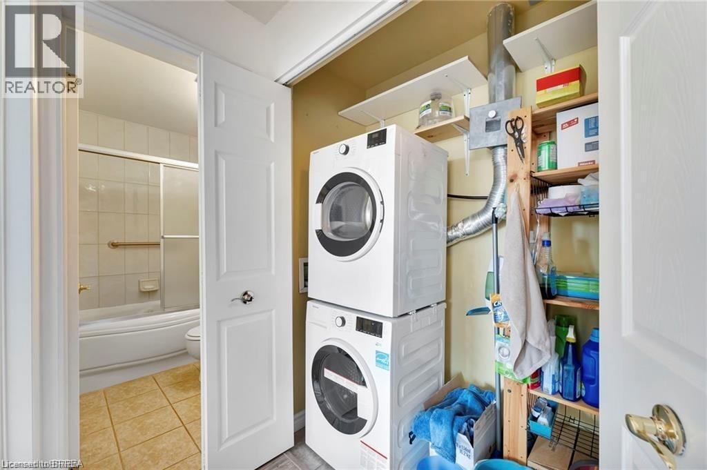 793 COLBORNE Street E Unit# 207