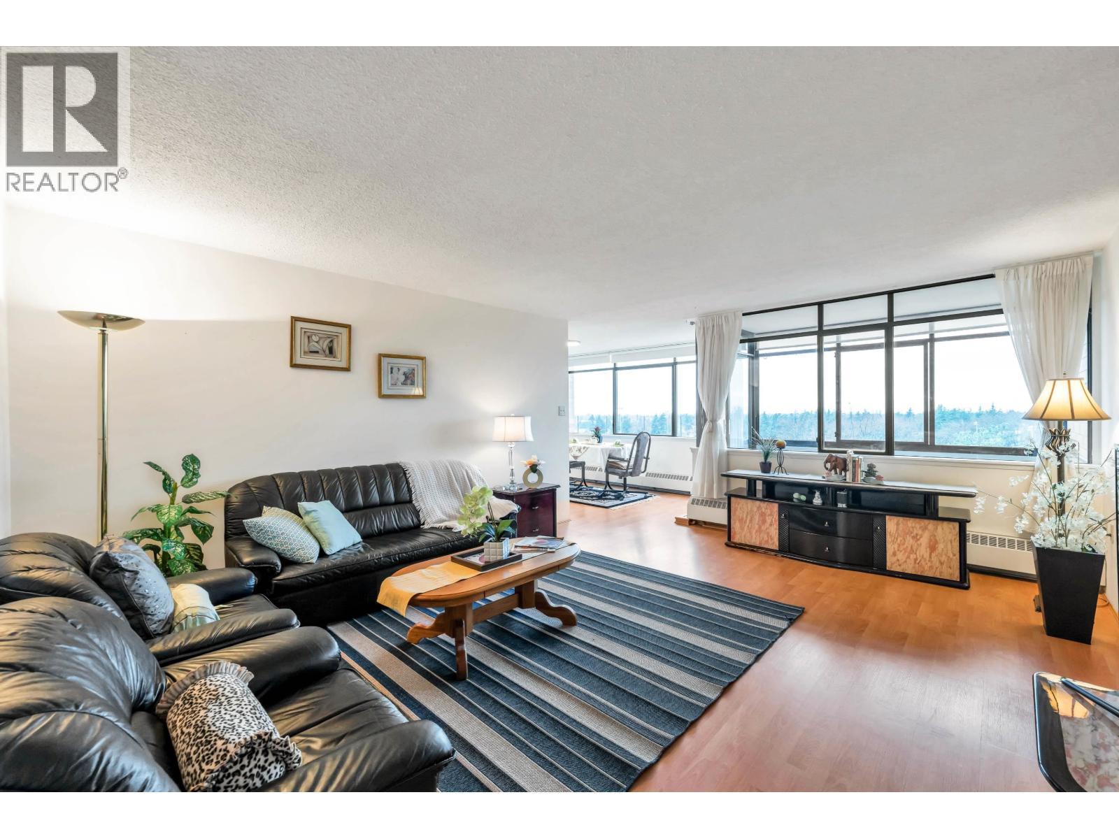 1010 6611 MINORU BOULEVARD