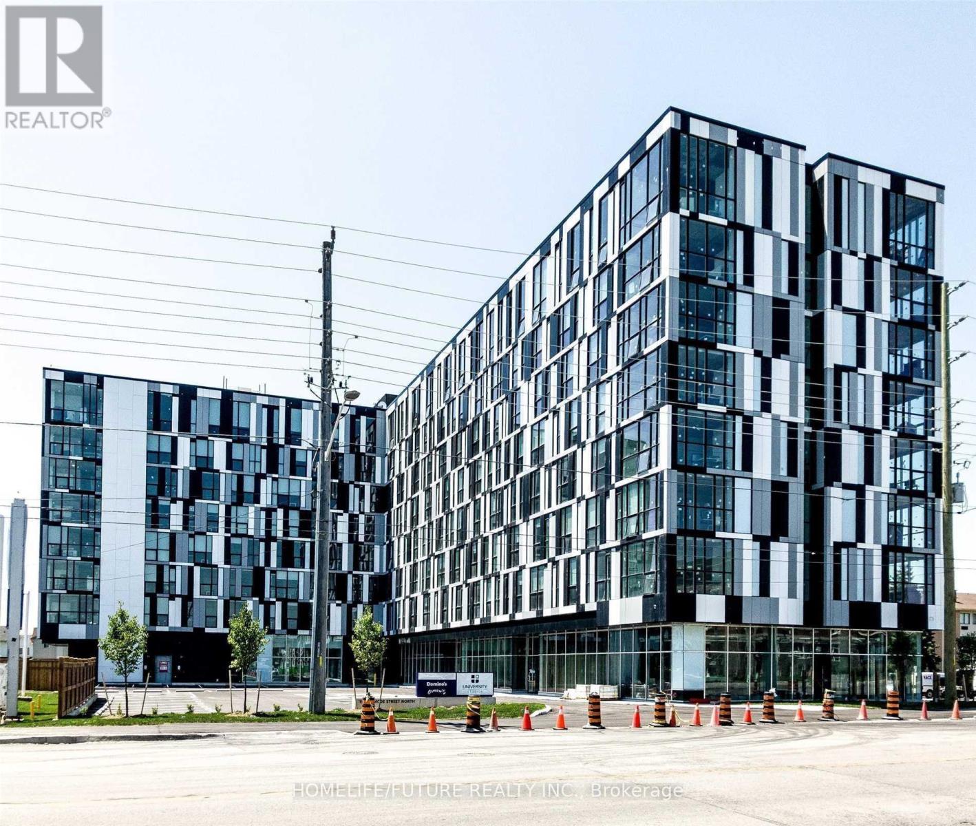 629 - 1900 SIMCOE STREET