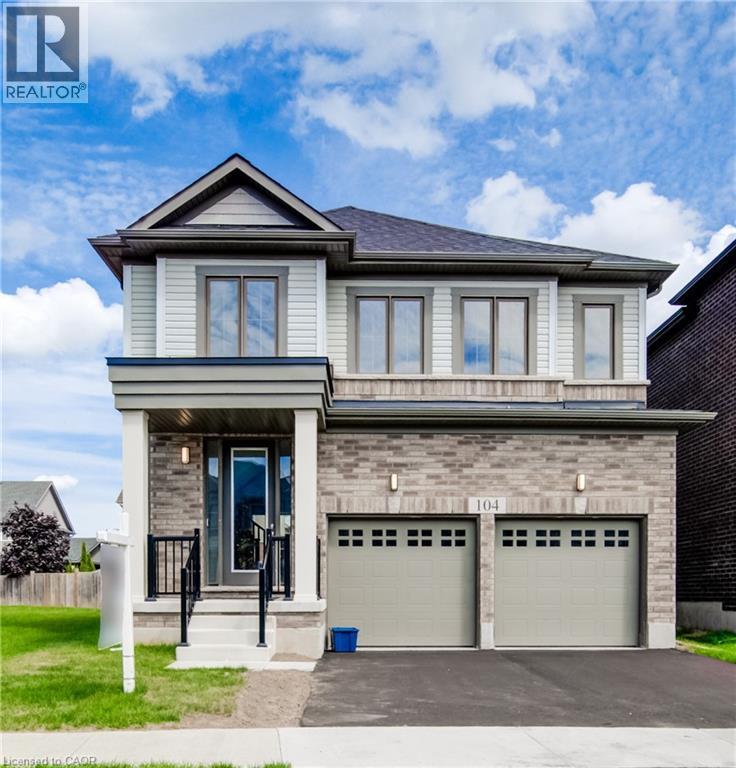 104 BLACKLOCK Street