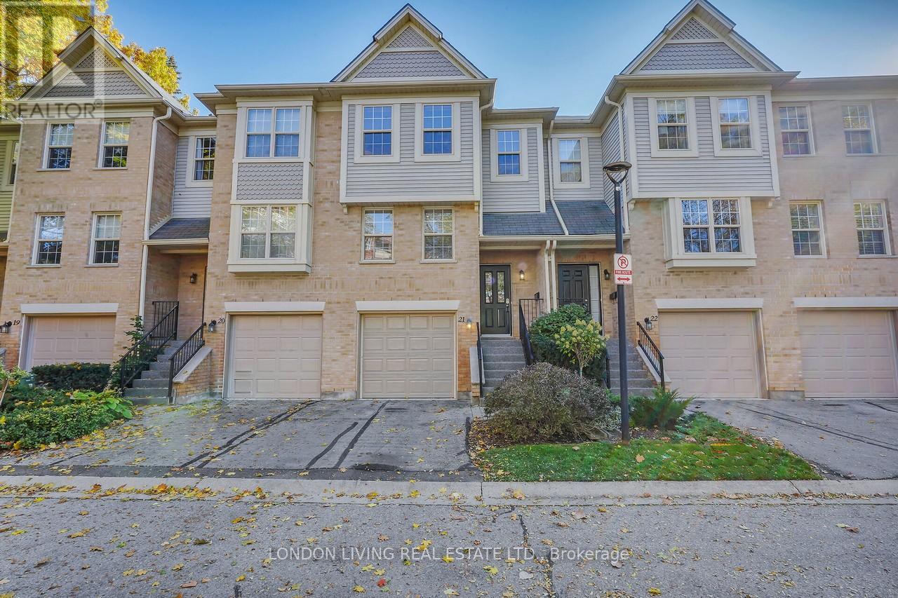 21 - 30 GRAND AVENUE