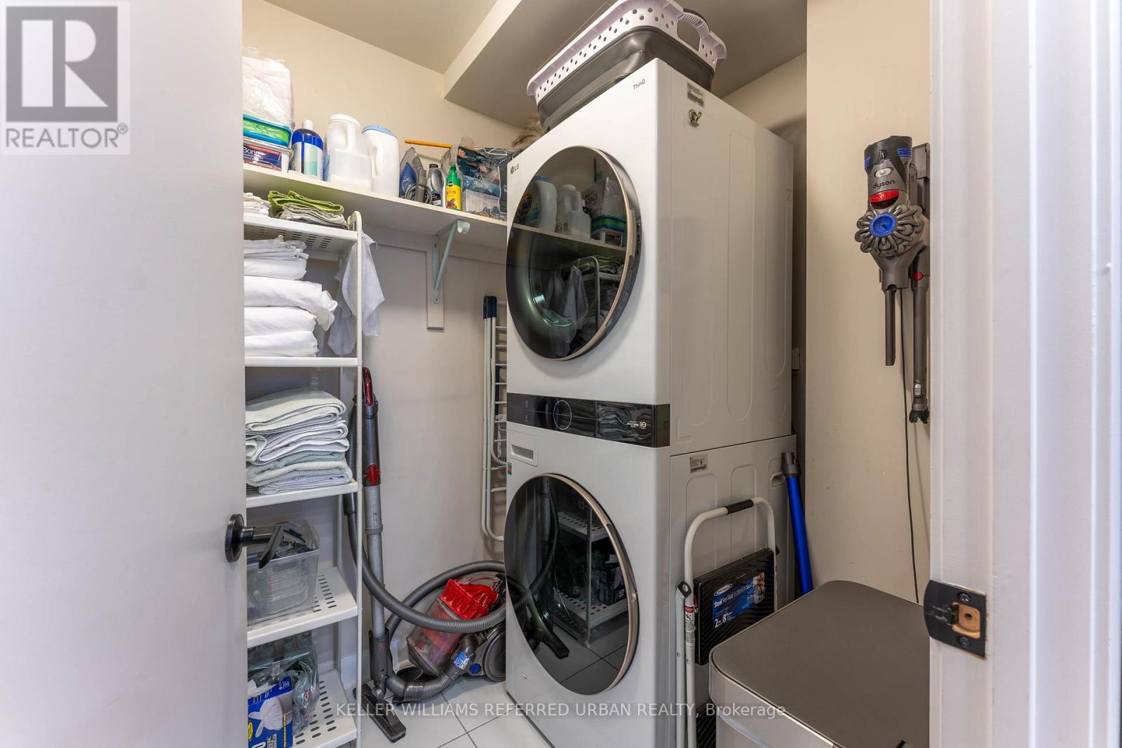 2903 - 375 KING STREET W