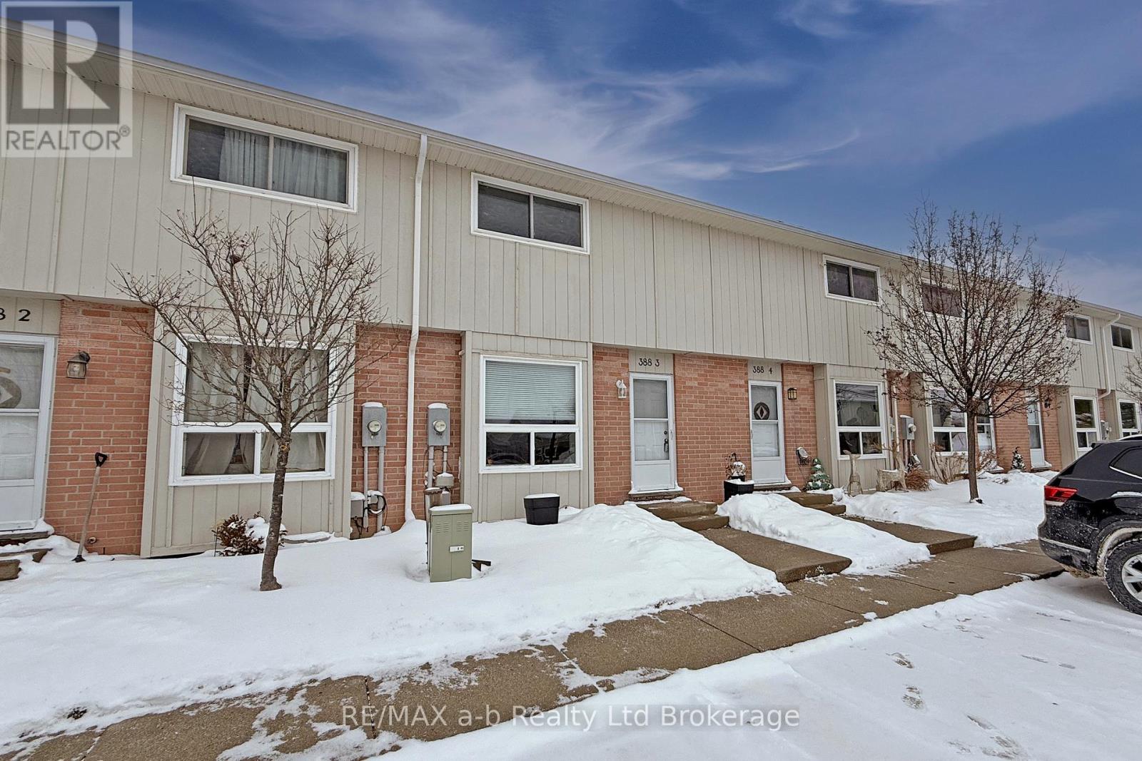 3 - 388 SPRINGBANK AVENUE N