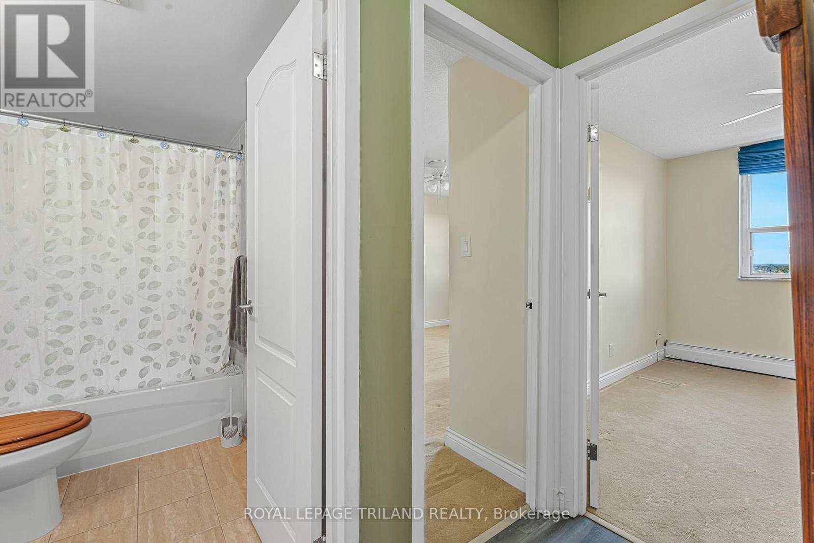 803 - 6400 HUGGINS STREET