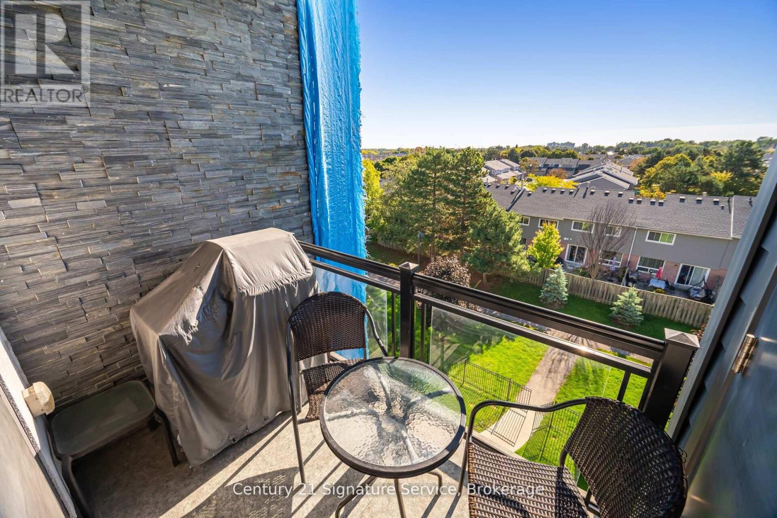 401 - 3170 ERIN MILLS PARKWAY