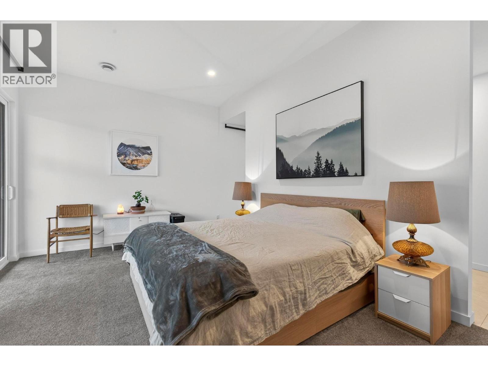 15873 Kobayashi Court