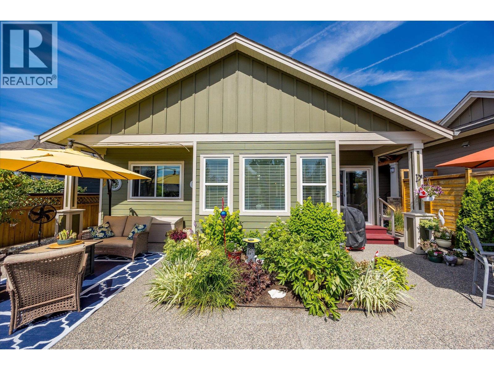 3357 Kingfisher Road