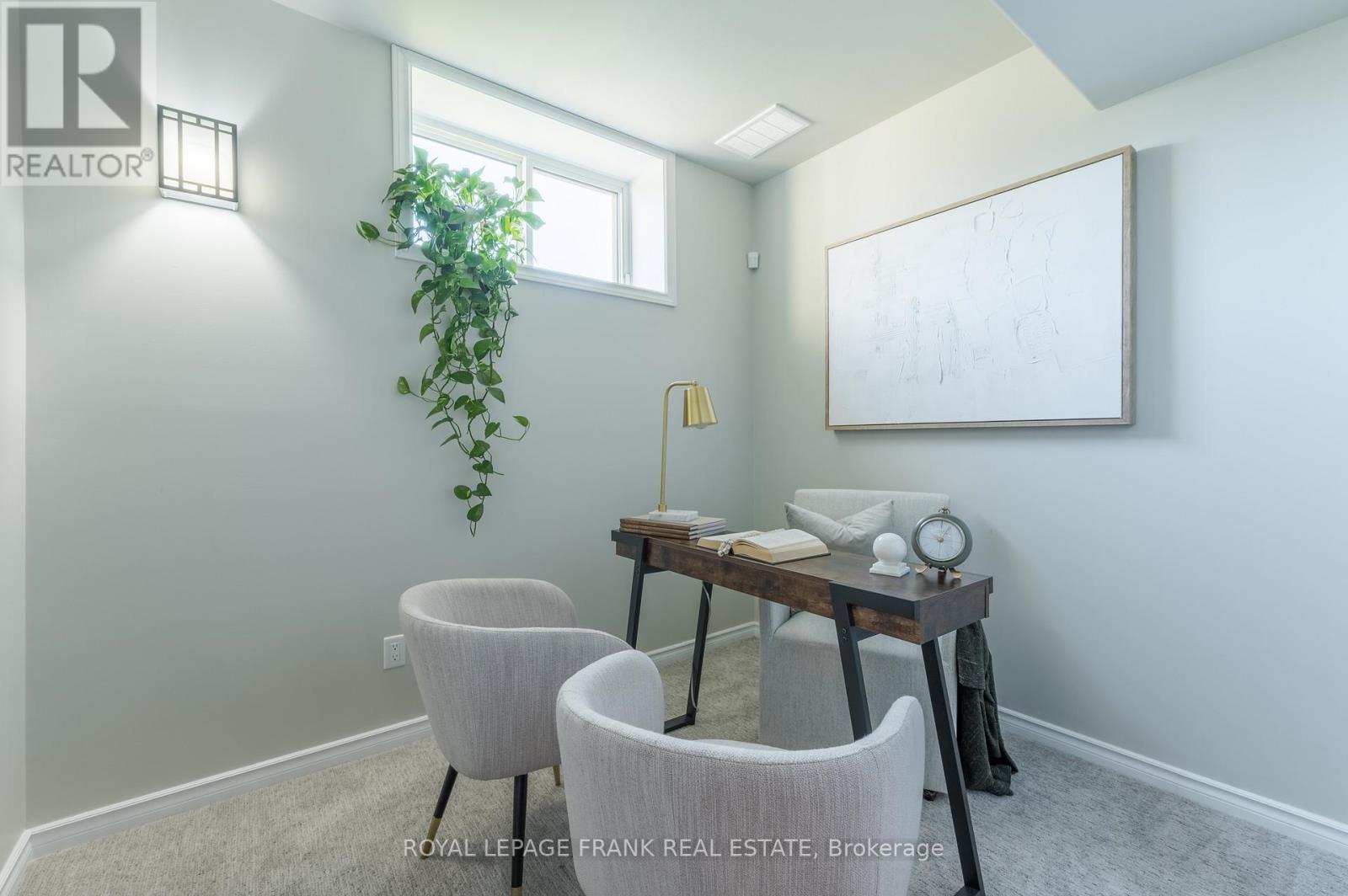 1229 ASPHODEL 7TH LINE