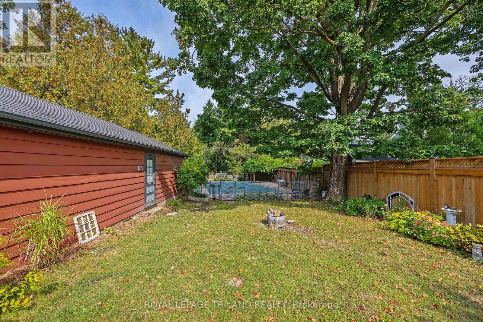 176 DEVONSHIRE AVENUE