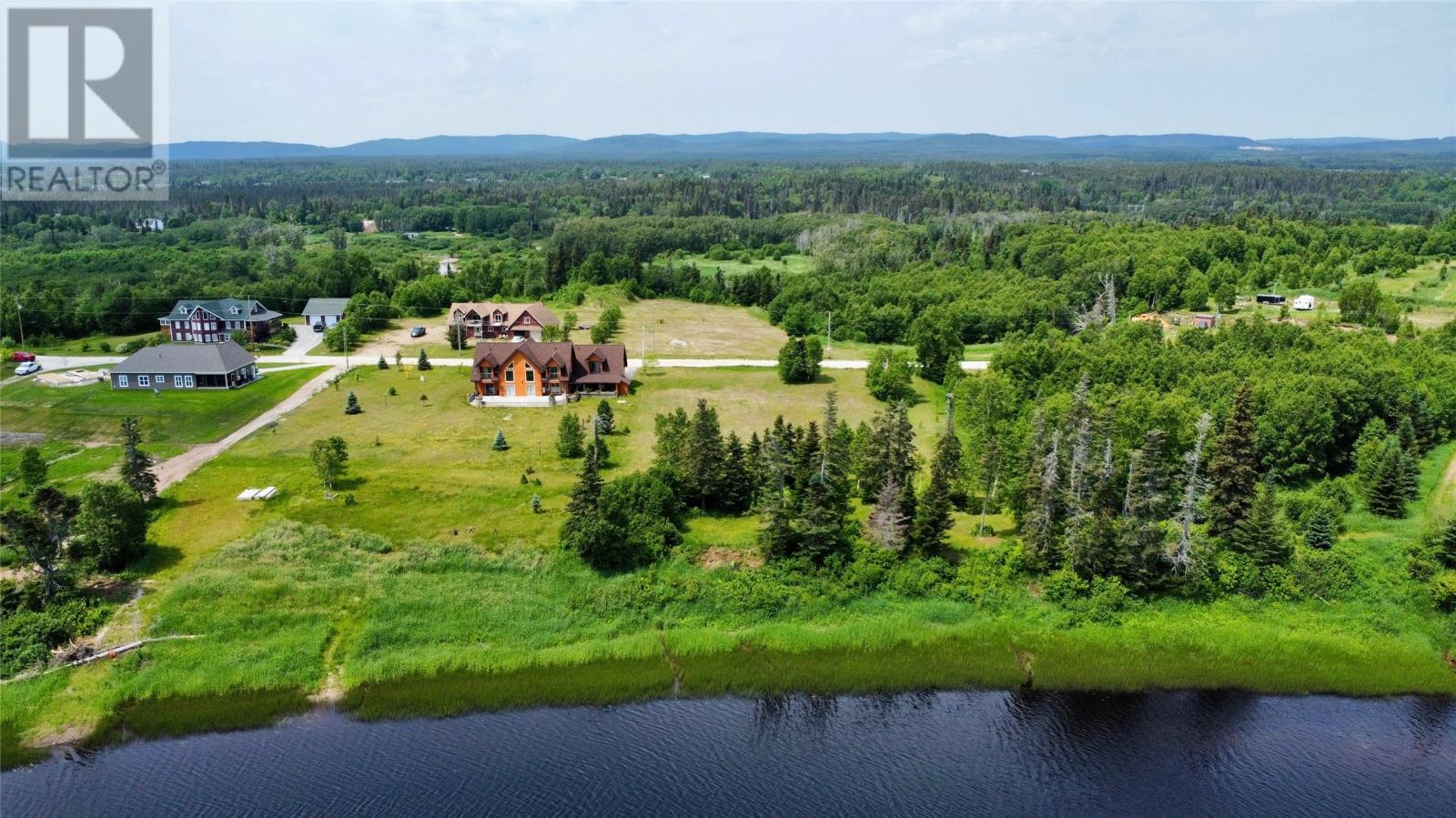 3 Tranquil Waters Road