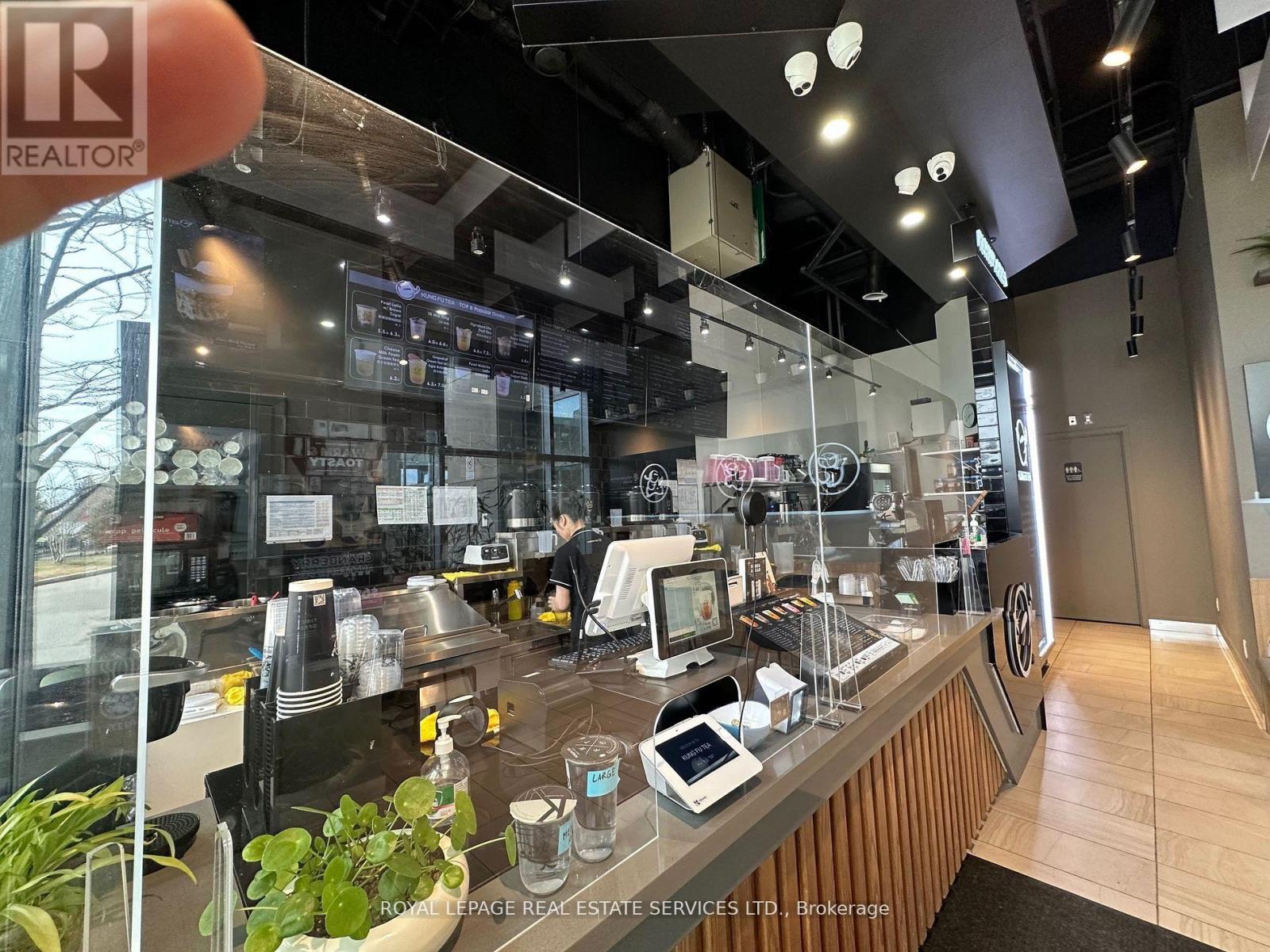 101 - 7163 YONGE STREET