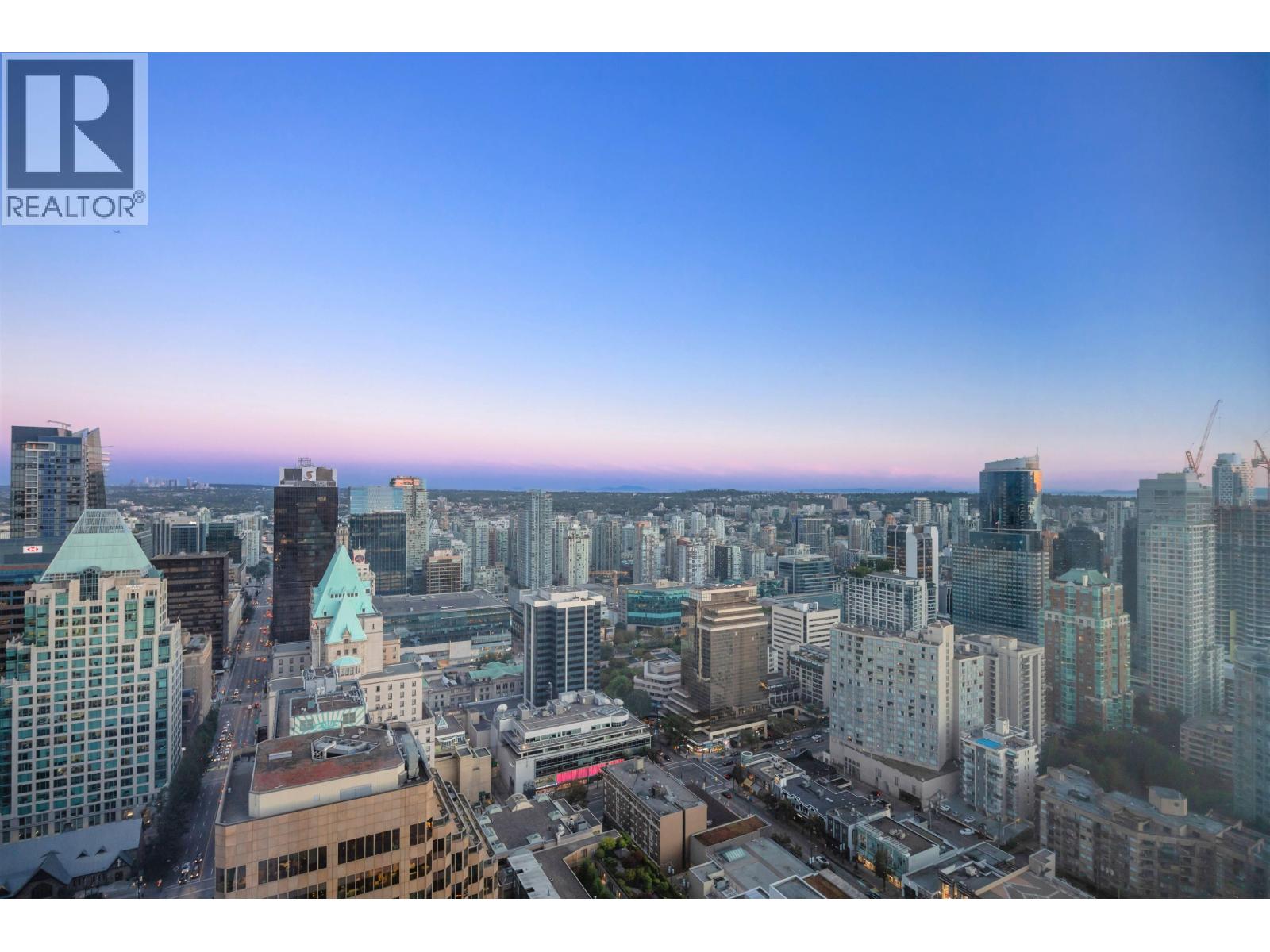 4304 1111 ALBERNI STREET