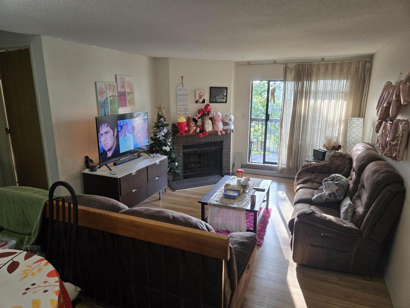 2203 13819 100 AVENUE