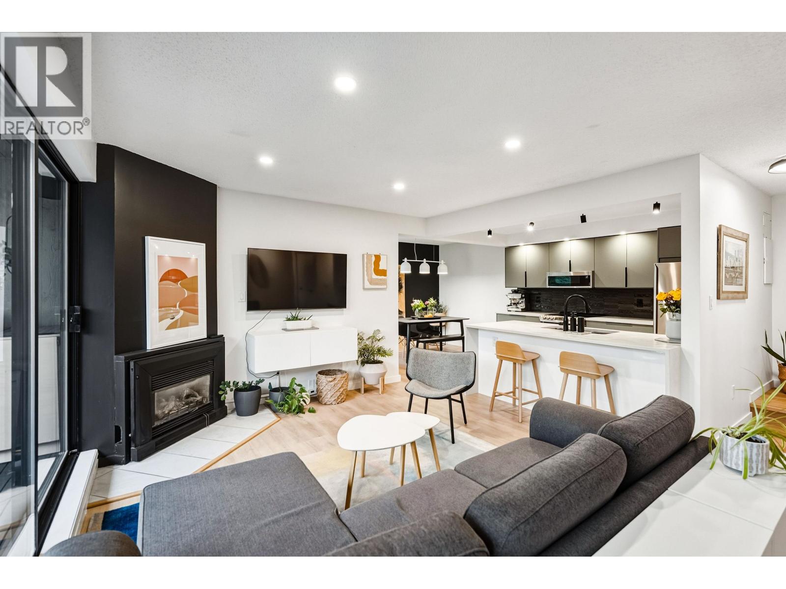 3146 MOUNTAIN HIGHWAY