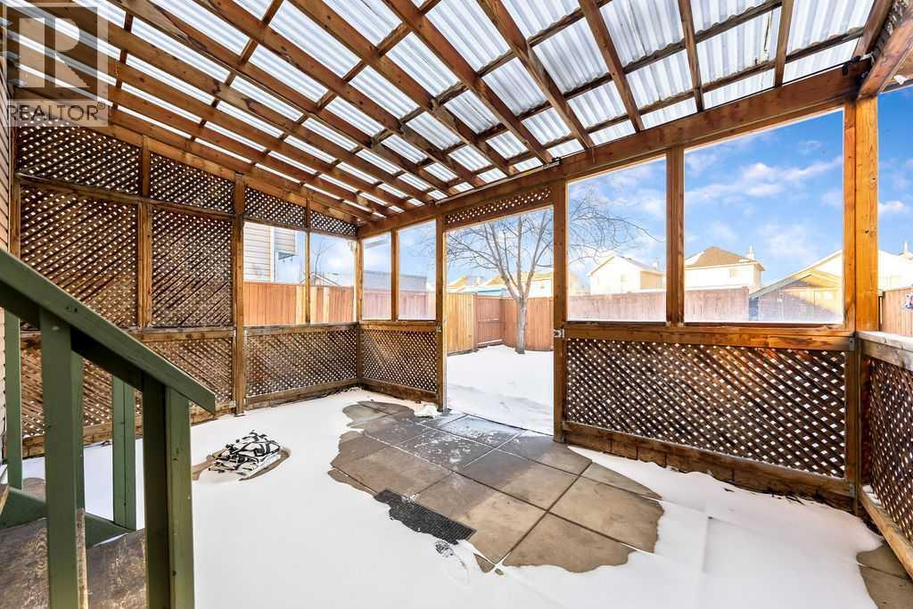 154 Bridleridge Circle SW