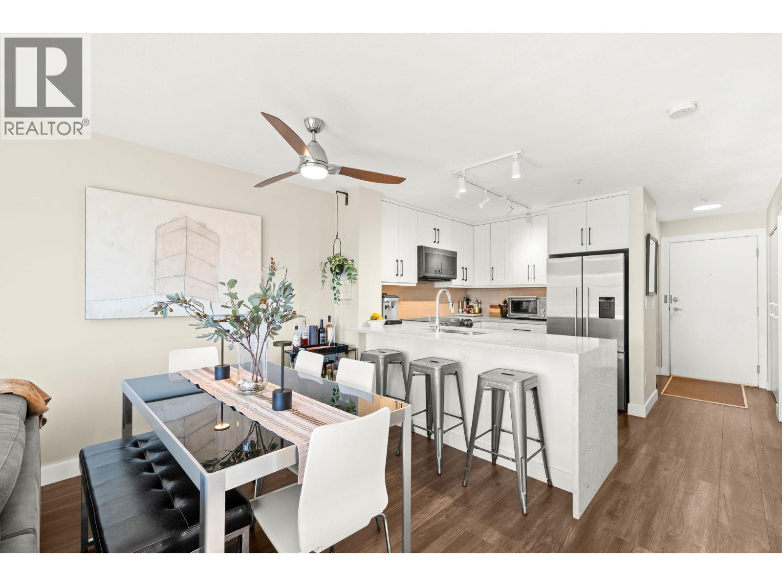 410 124 W 3RD STREET