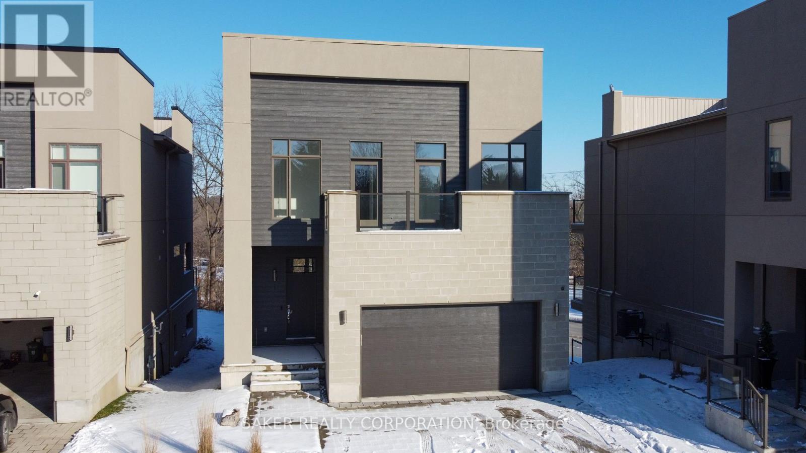 11 - 495 OAKRIDGE DRIVE