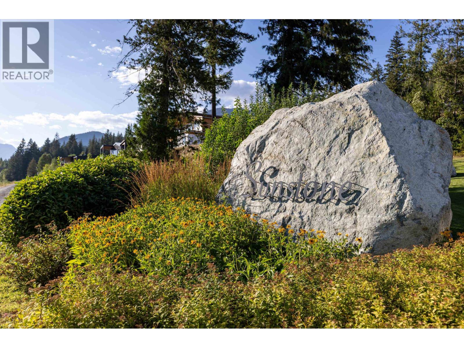 7634 SEVEN O'CLOCK DRIVE