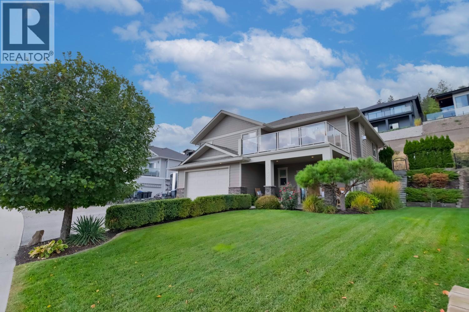 2582 Paramount Drive