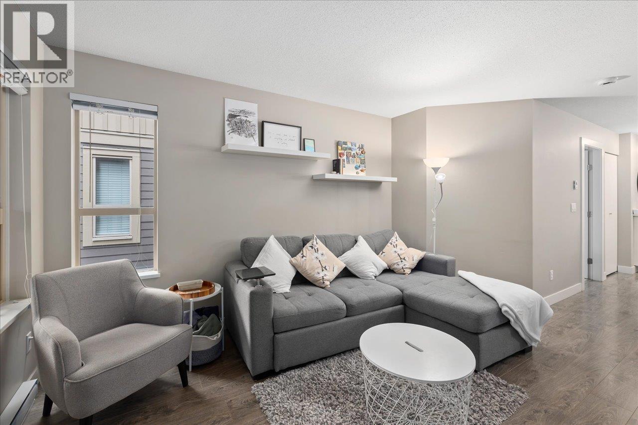 316 7131 STRIDE AVENUE