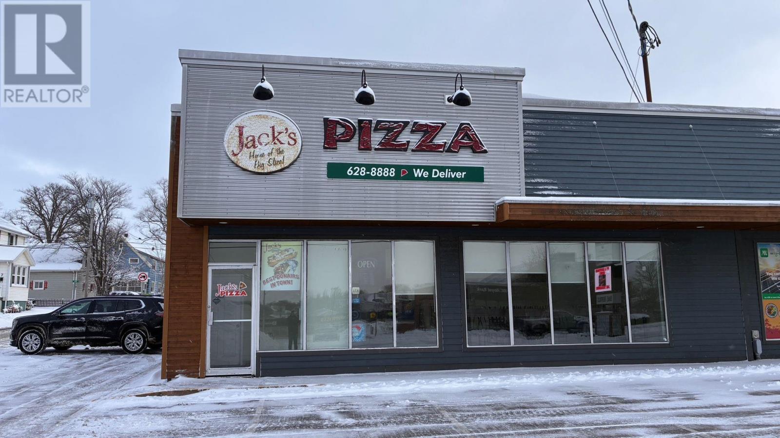 4 330 University Avenue