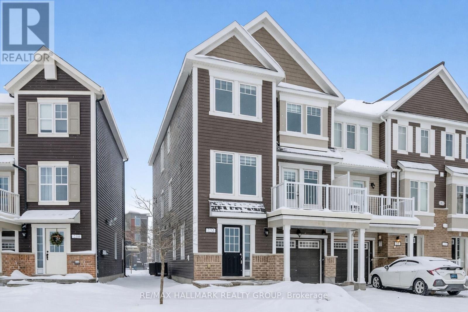 232 CLINTONIA STREET