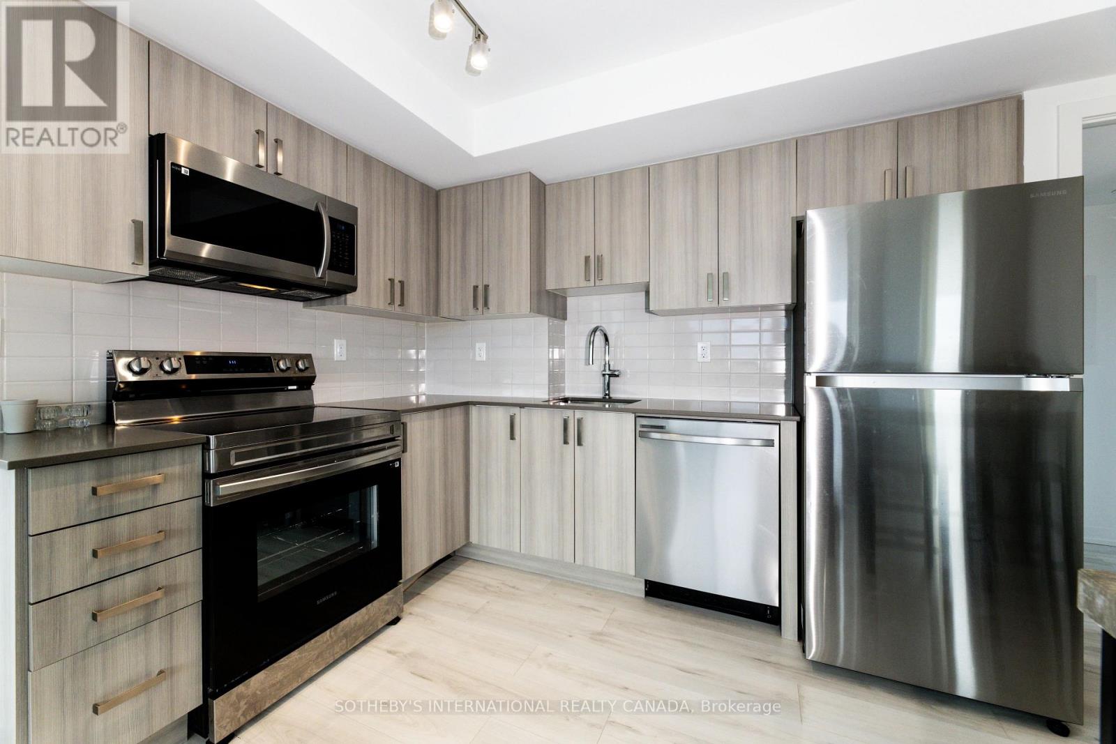 303 - 1435 CELEBRATION DRIVE