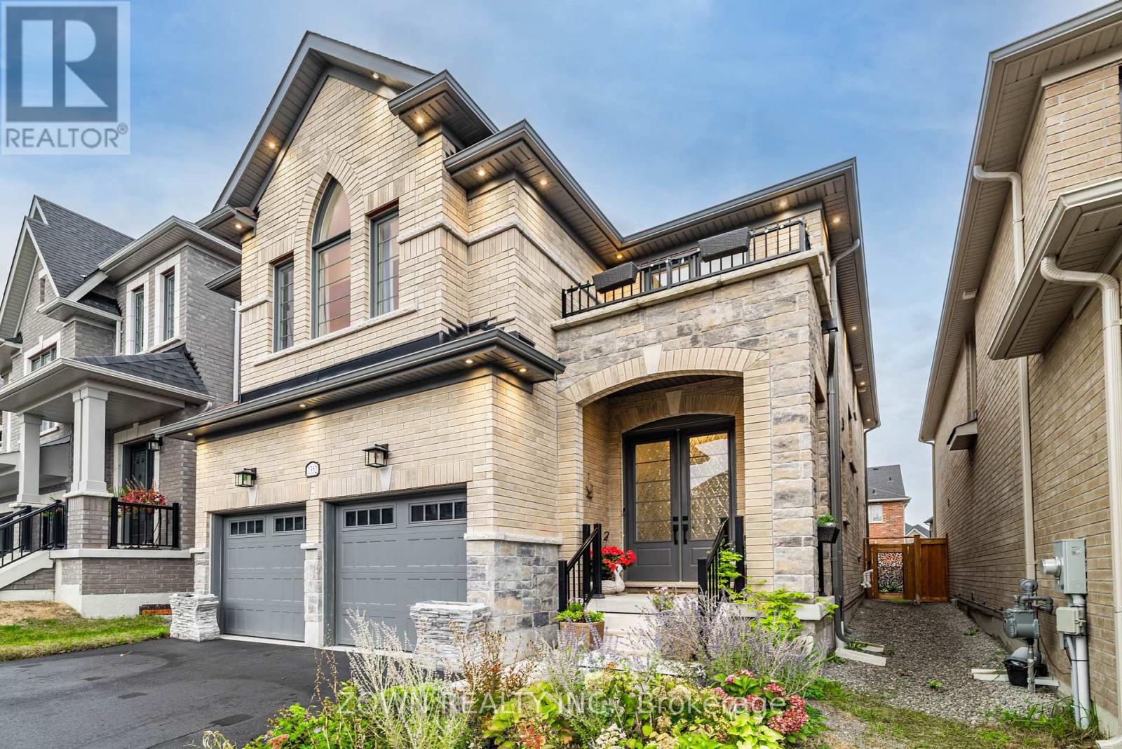 1352 BLACKMORE STREET