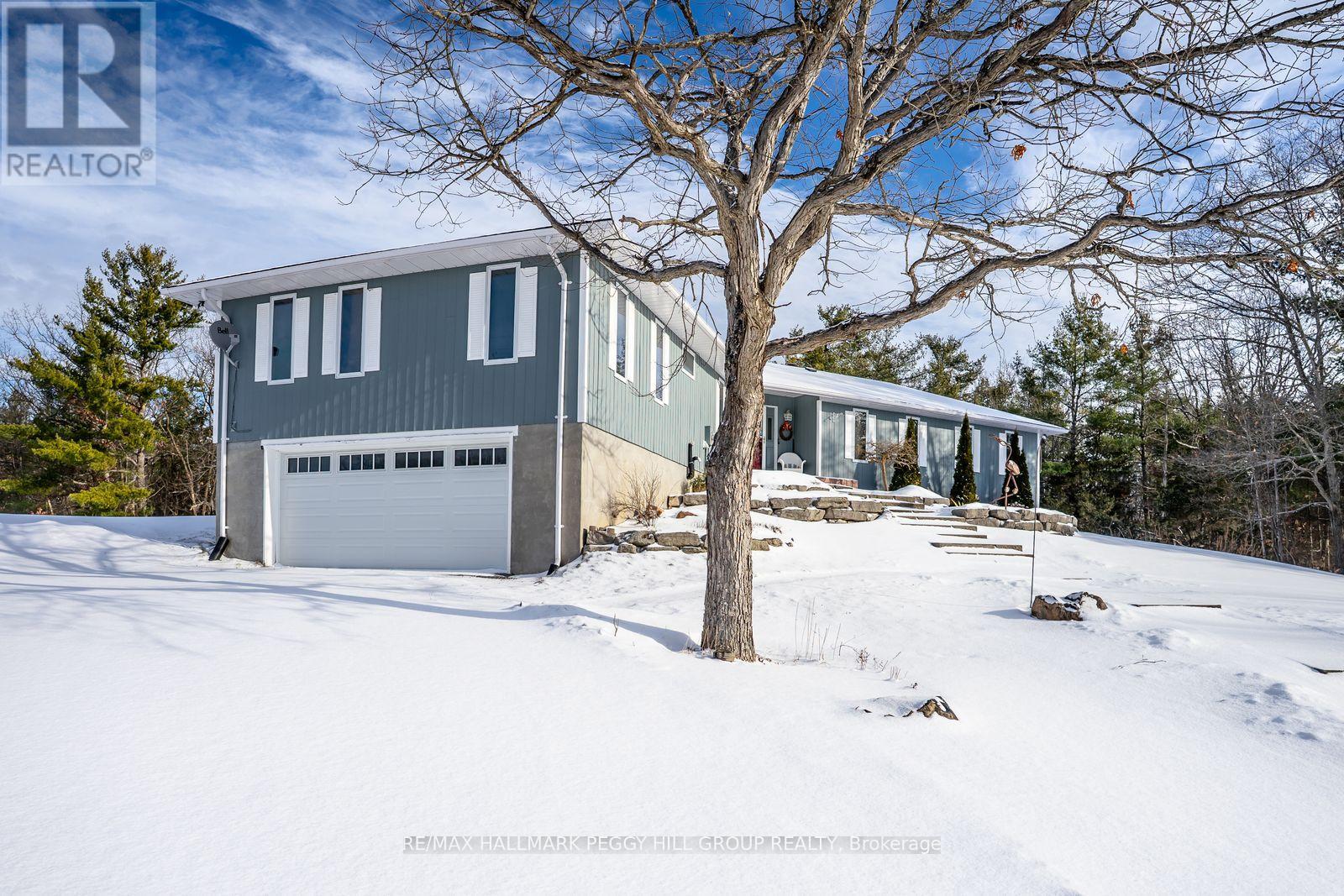 1564 HONEY HARBOUR ROAD