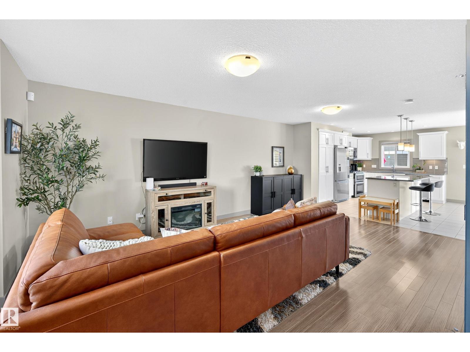 #6 1150 WINDEREMERE WY SW