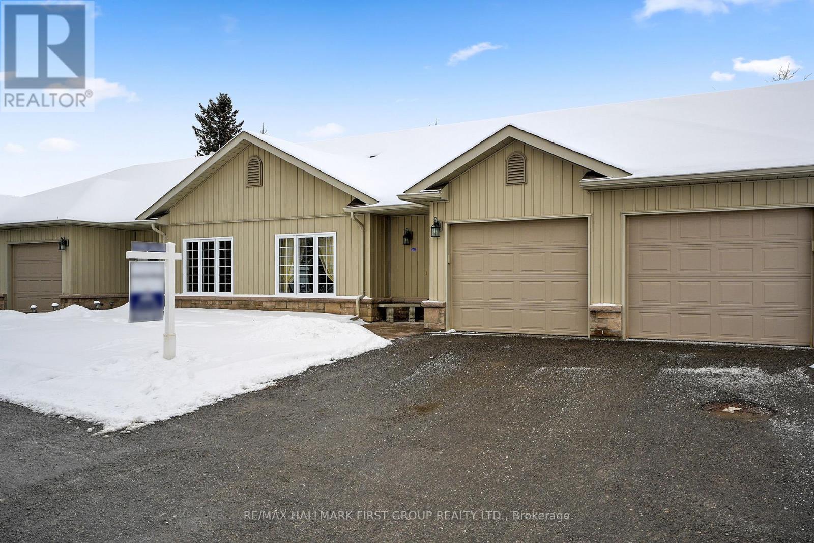 203 - 17 GEORGE COURT