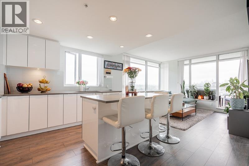 1601 2388 MADISON AVENUE