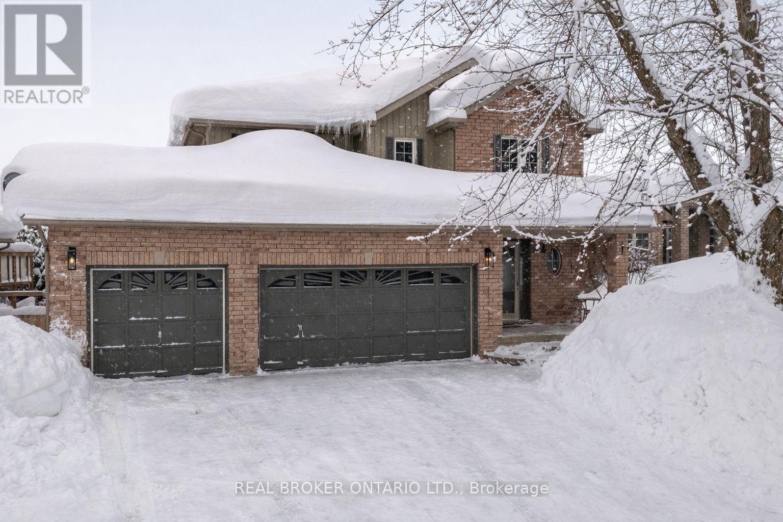 3173 BASS LAKE SIDE ROAD E