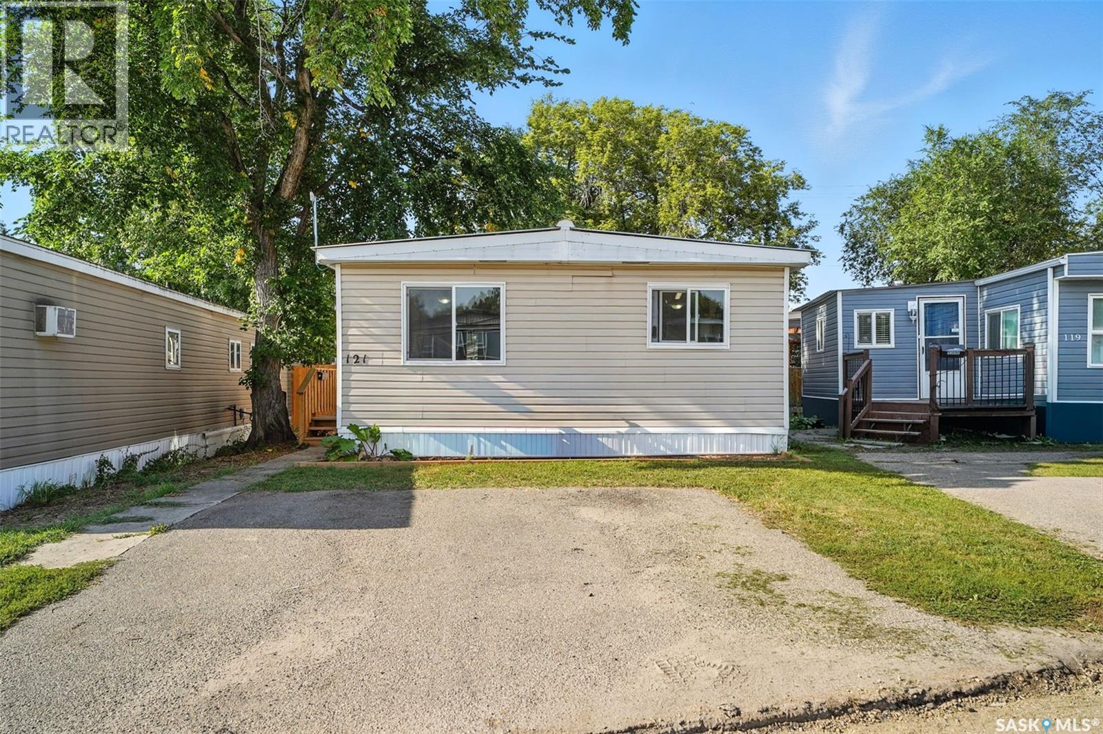 121 219 Grant STREET