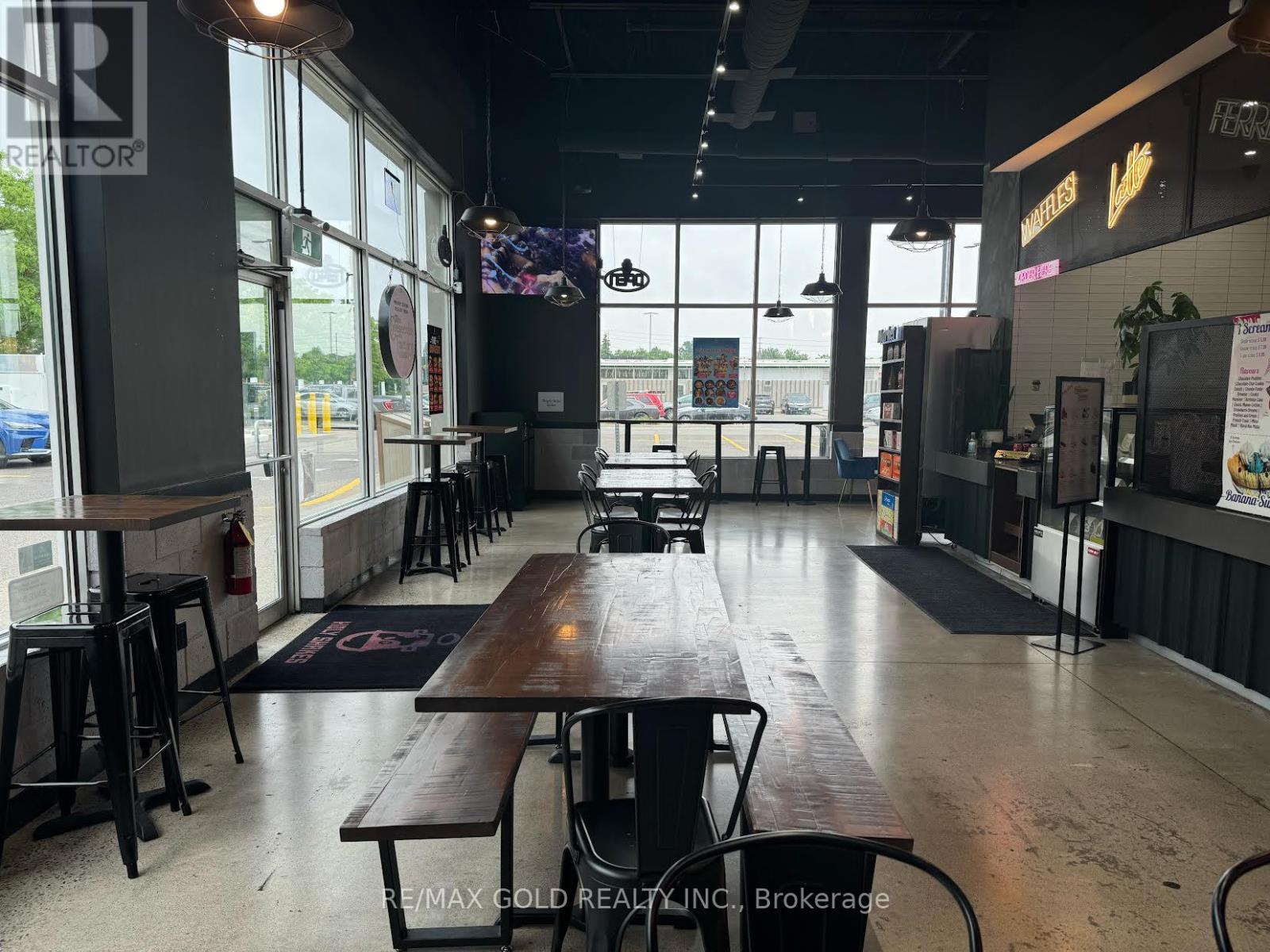 F3 - 6045 CREDITVIEW ROAD E