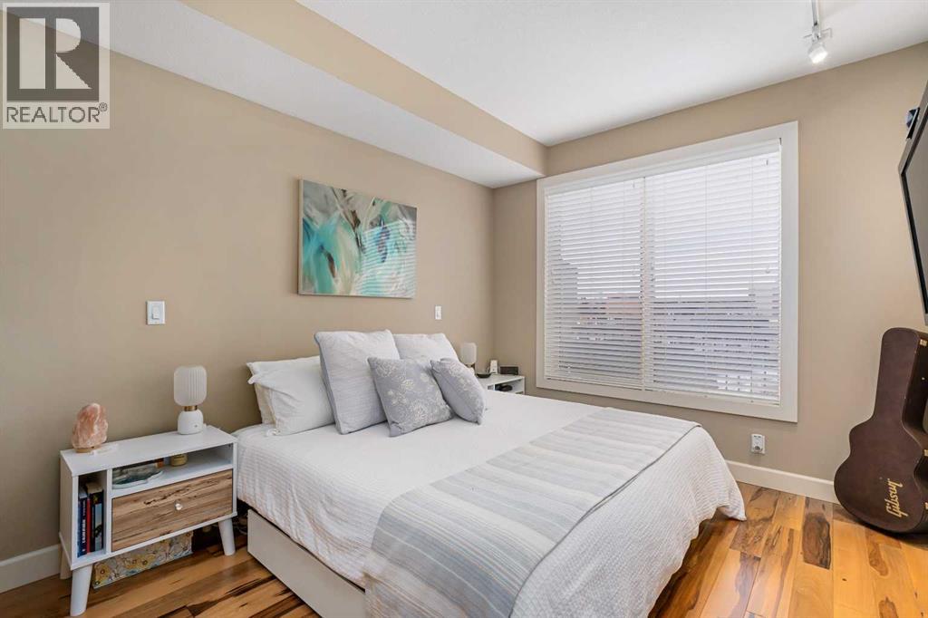 402, 1321 Kensington Close NW