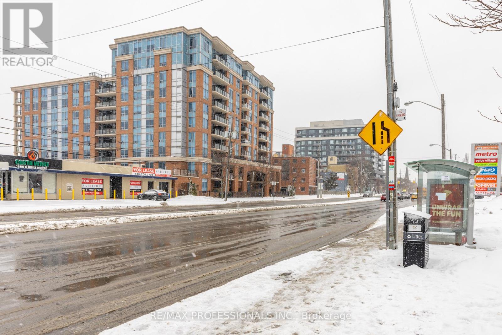 1004 - 2772 KEELE STREET