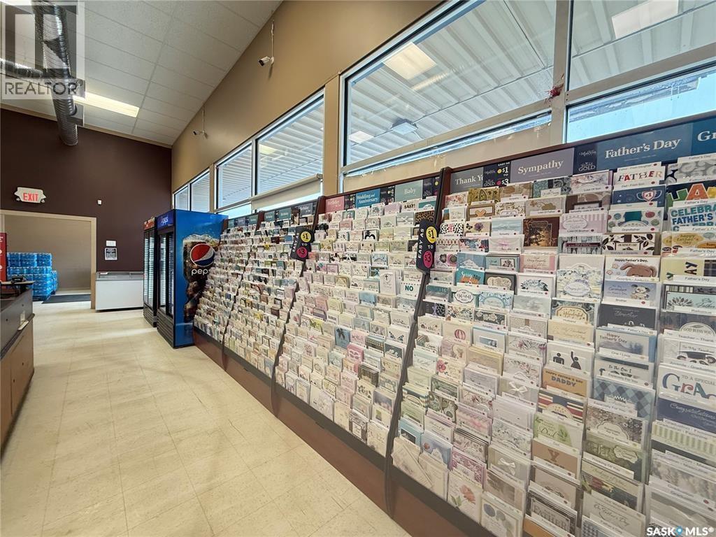 112 100 1st AVENUE W