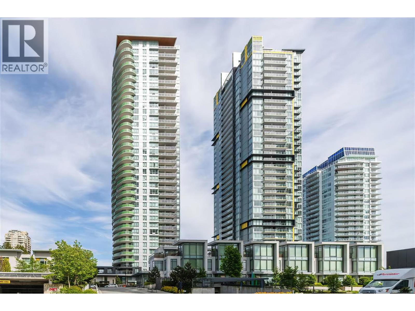 3207 6638 DUNBLANE AVENUE