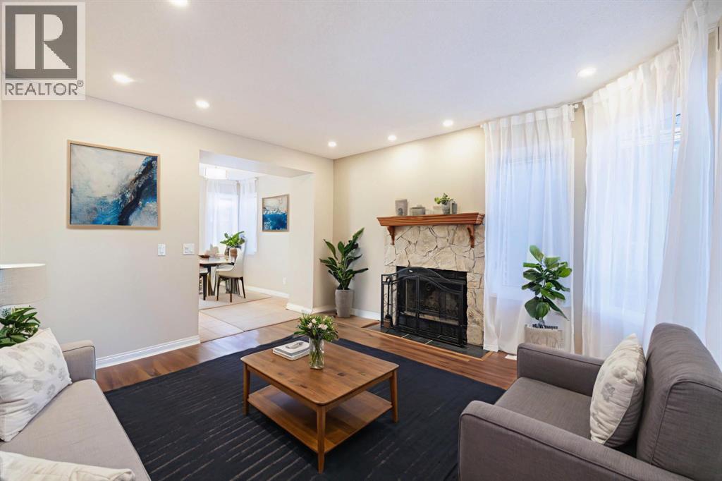 44 Macewan Ridge Close NW