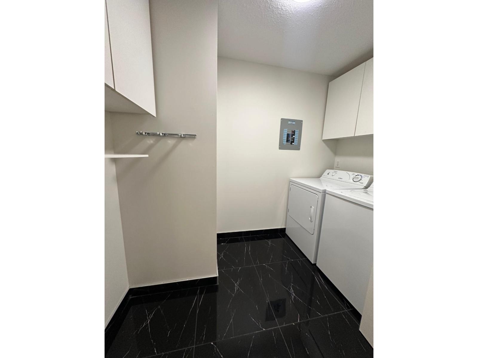 107 33110 GEORGE FERGUSON WAY