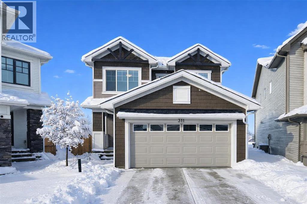 311 Monterey Place SE